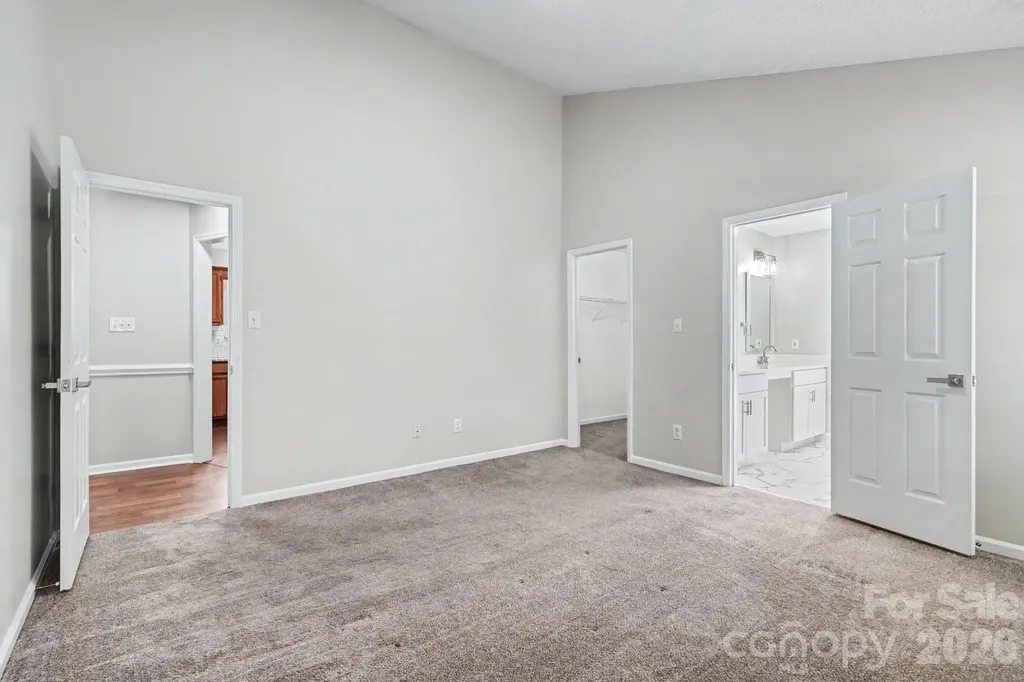 7518 Prindle Lake Drive Charlotte NC 28227