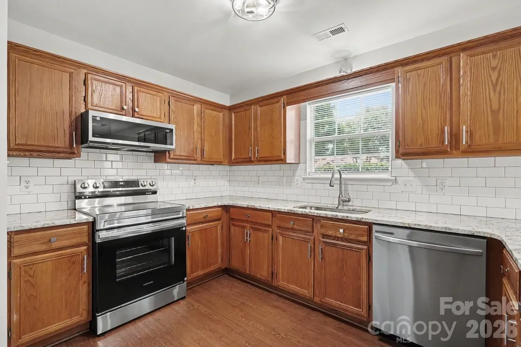 7518 Prindle Lake Drive Charlotte NC 28227