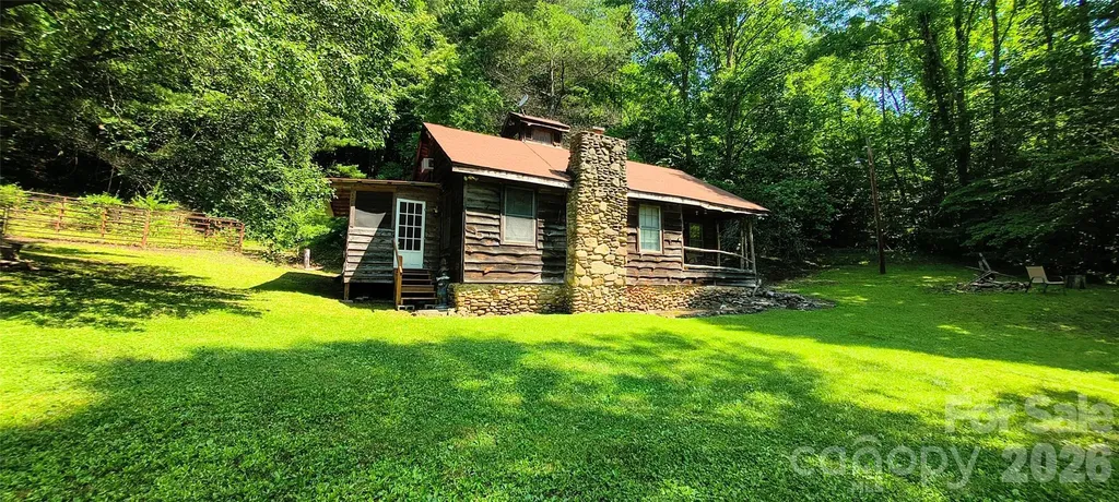 8340 Hwy 90 Highway Collettsville NC 28611