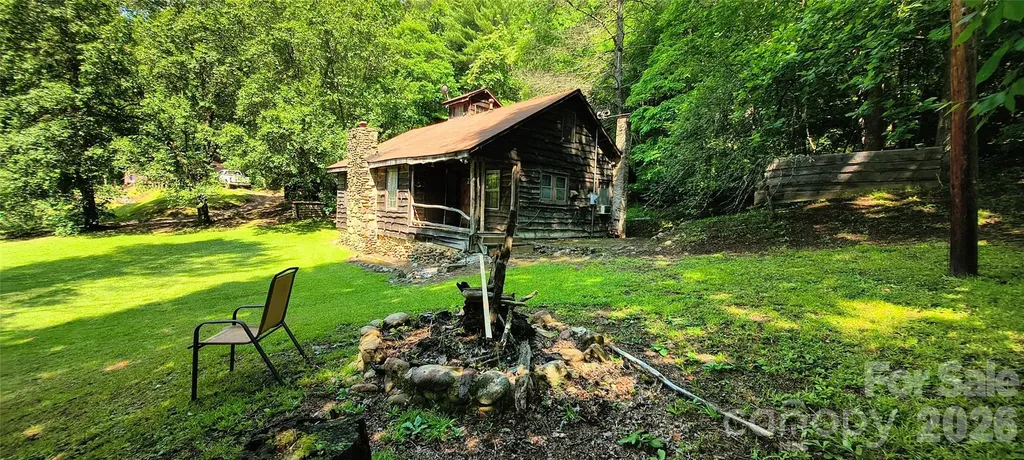 8340 Hwy 90 Highway Collettsville NC 28611