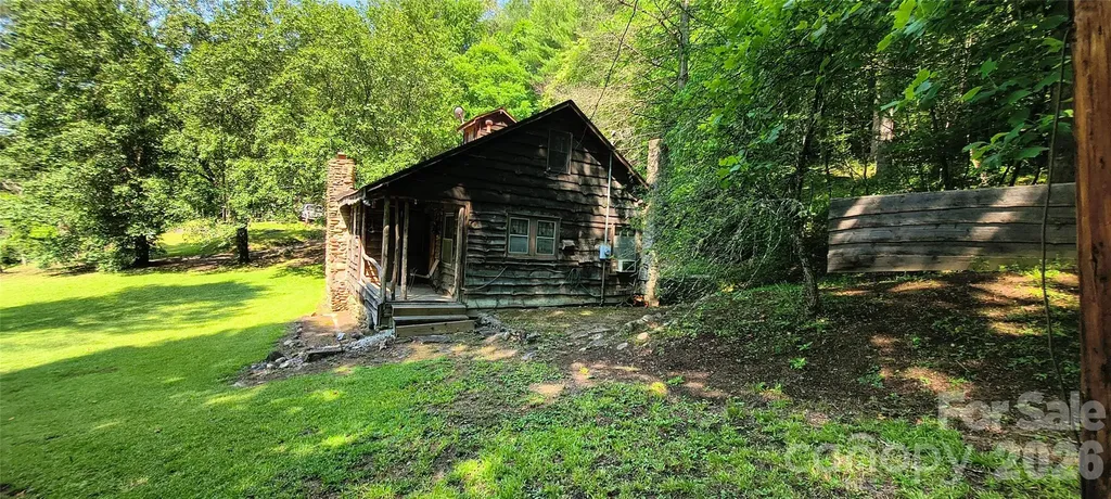 8340 Hwy 90 Highway Collettsville NC 28611