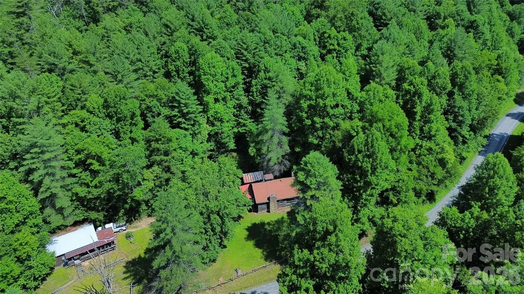 8340 Hwy 90 Highway Collettsville NC 28611