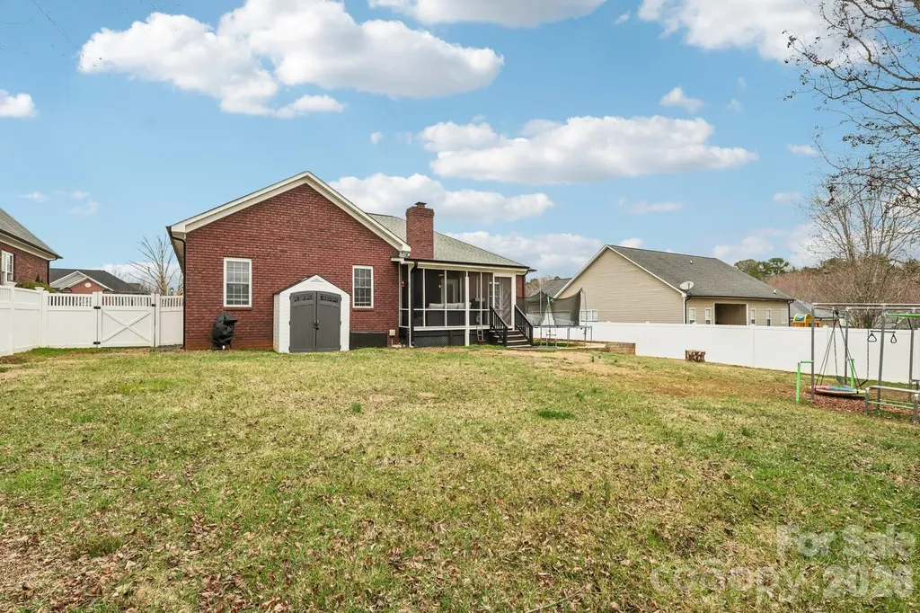 305 Wendover Drive Locust NC 28097
