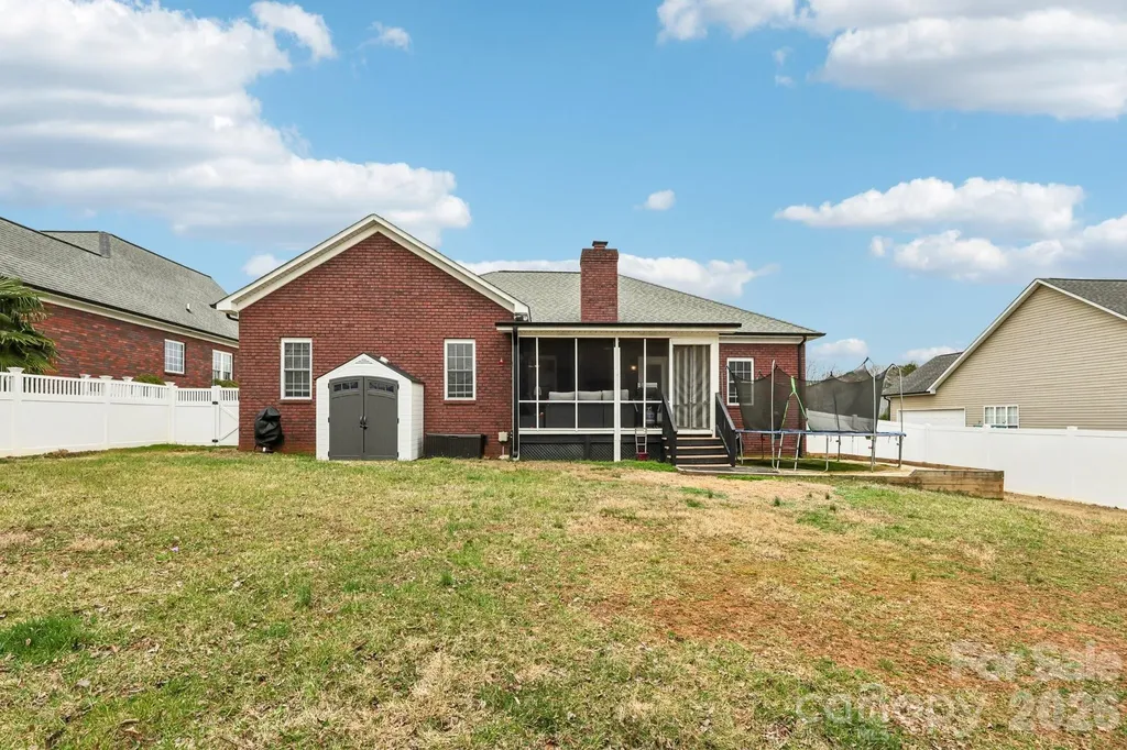 305 Wendover Drive Locust NC 28097