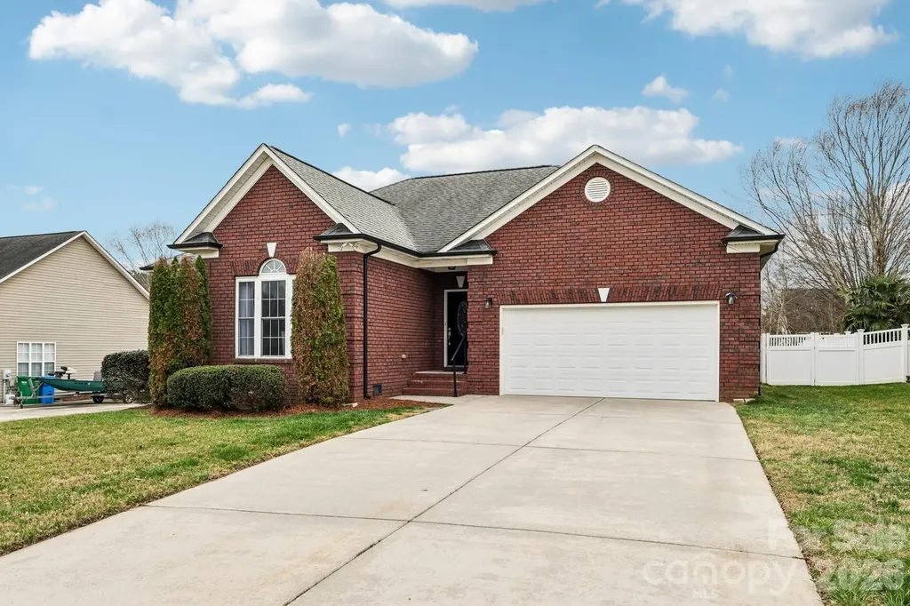 305 Wendover Drive Locust NC 28097