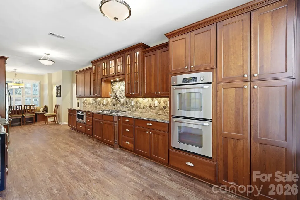 7711 Abbotsinch Court Charlotte NC 28269