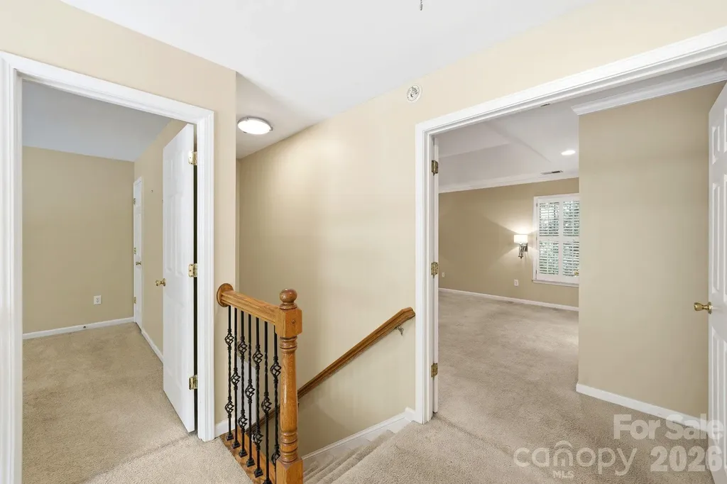 7711 Abbotsinch Court Charlotte NC 28269