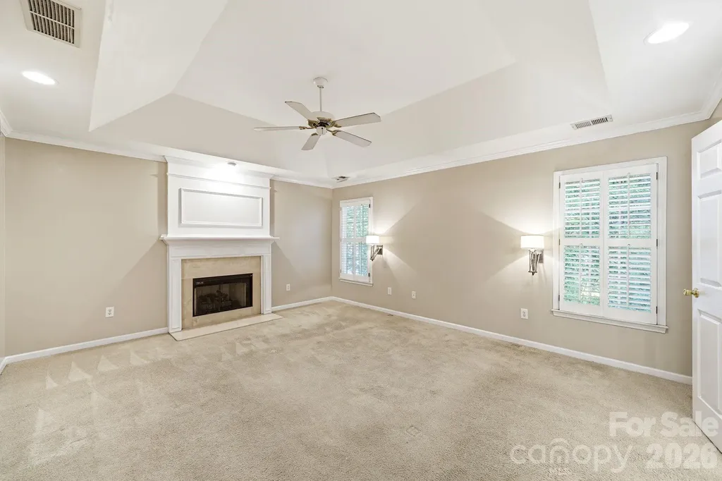 7711 Abbotsinch Court Charlotte NC 28269
