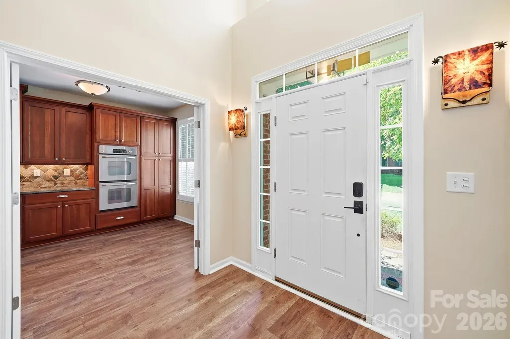 7711 Abbotsinch Court Charlotte NC 28269