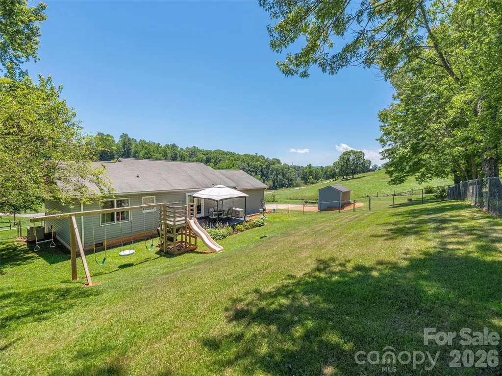 219 Hookers Gap Road Candler NC 28715