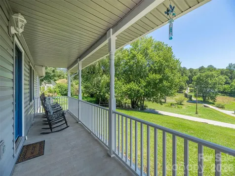 219 Hookers Gap Road Candler NC 28715