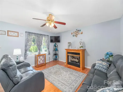 219 Hookers Gap Road Candler NC 28715