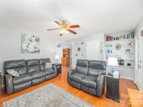 219 Hookers Gap Road Candler NC 28715