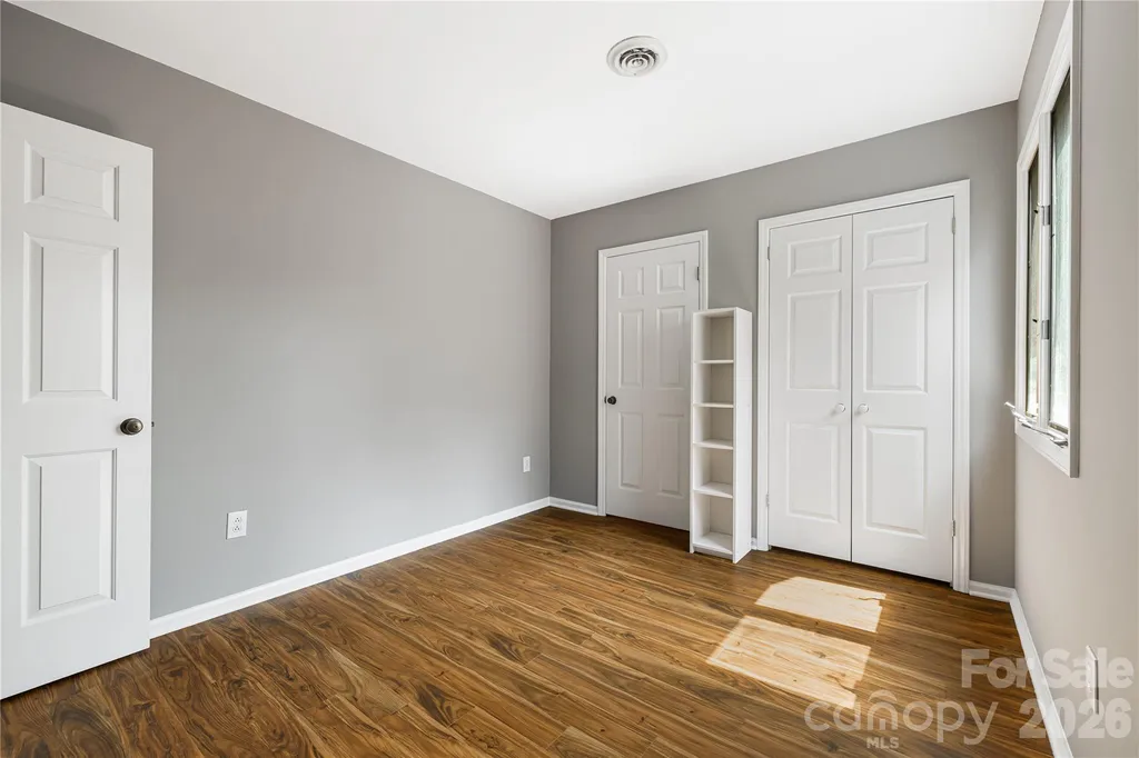 21 Village Drive Asheville NC 28803