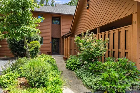 21 Village Drive Asheville NC 28803