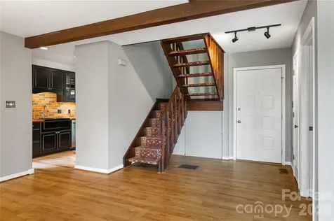 21 Village Drive Asheville NC 28803