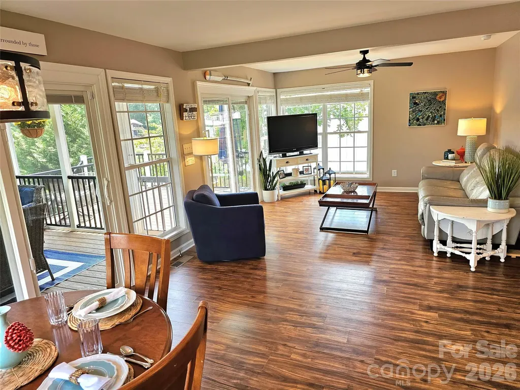 3526 Pinehaven Drive New London NC 28127