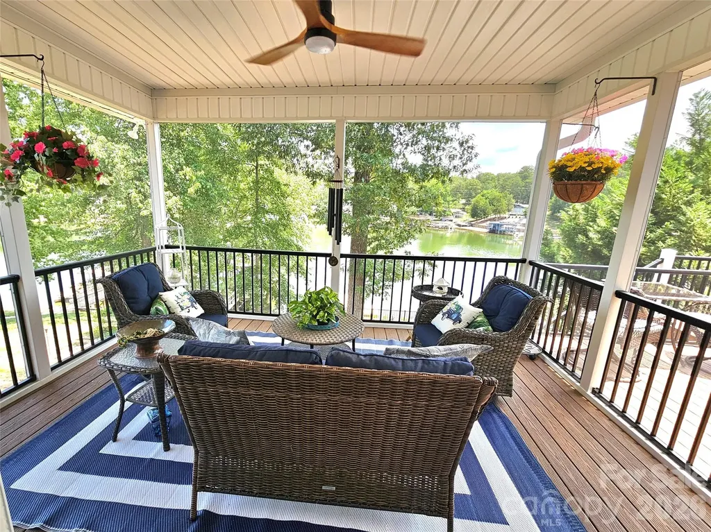 3526 Pinehaven Drive New London NC 28127