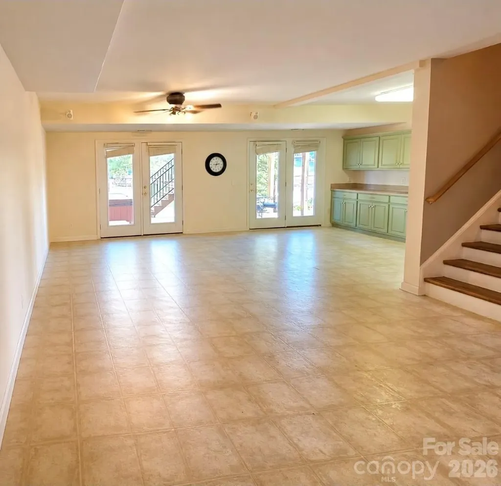 3526 Pinehaven Drive New London NC 28127