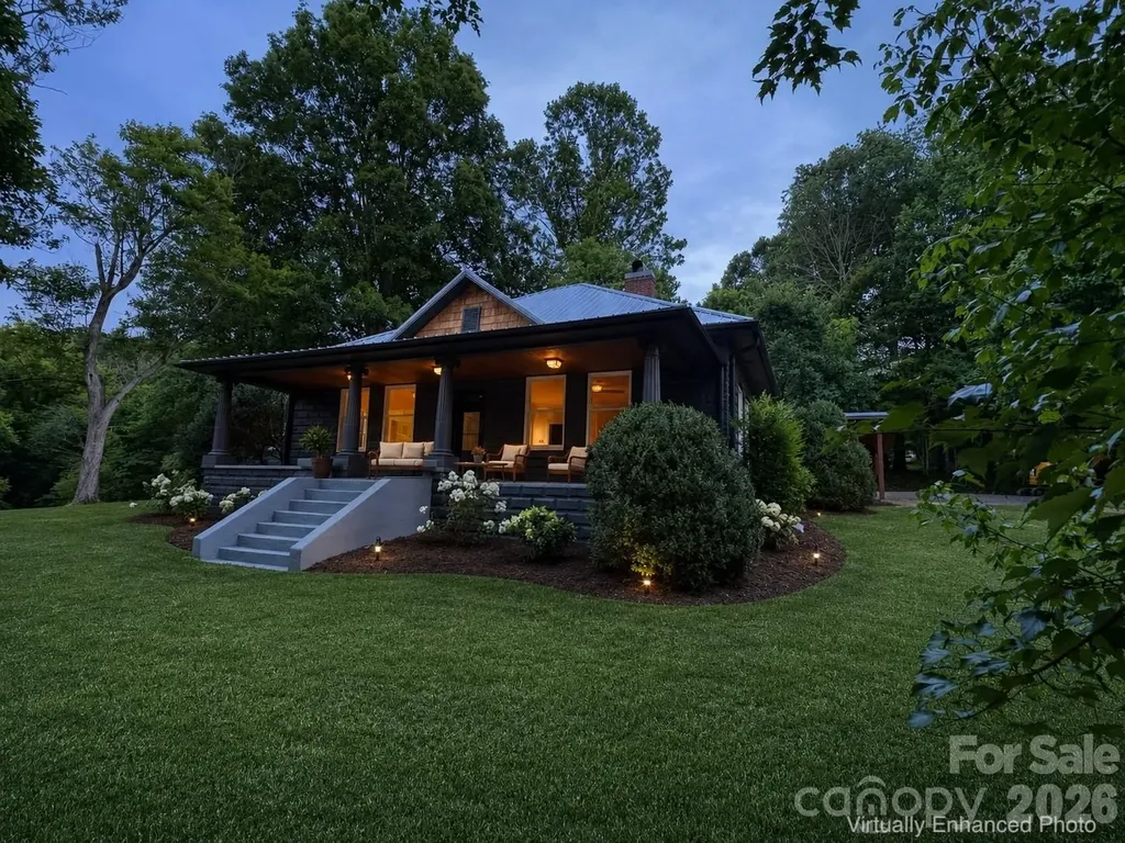 385 Chunns Cove Road Asheville NC 28805