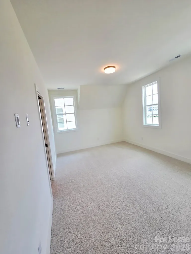 9113 Maybry Park Street Charlotte NC 28212