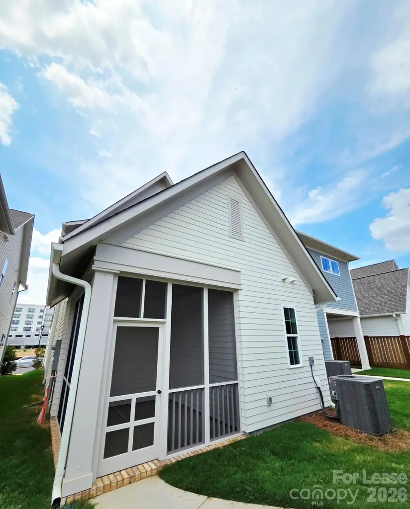 9113 Maybry Park Street Charlotte NC 28212