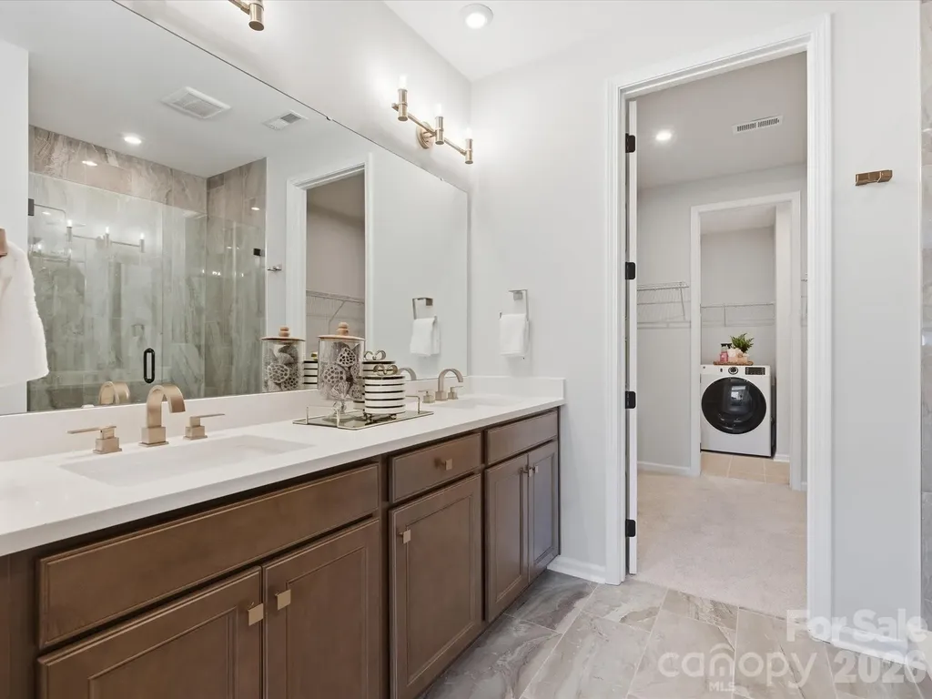 5420 Whaler Walk Way Charlotte NC 28226