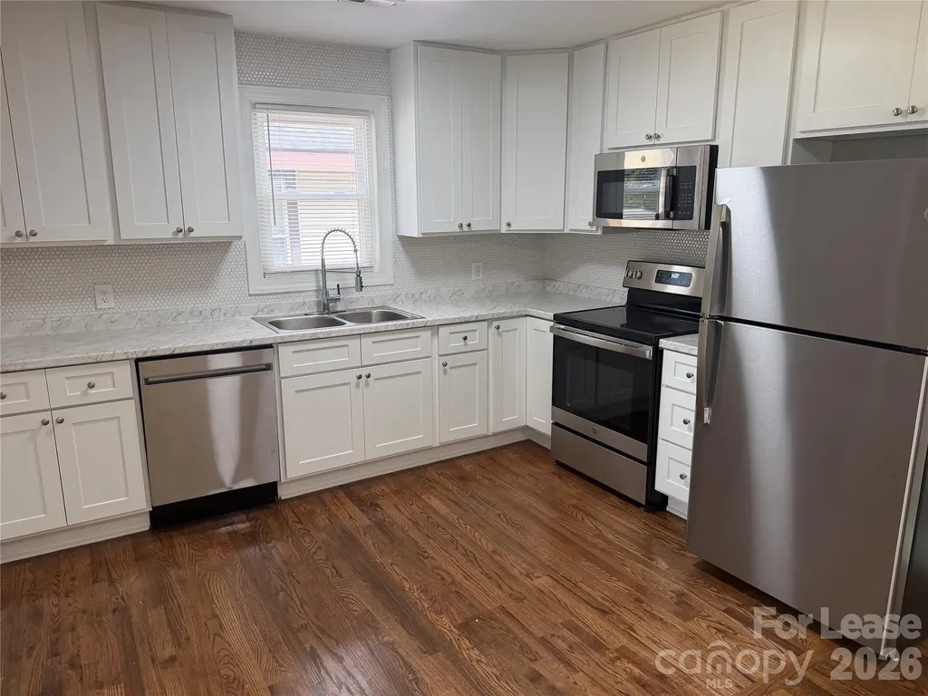 305 Sylvania Avenue Charlotte NC 28206