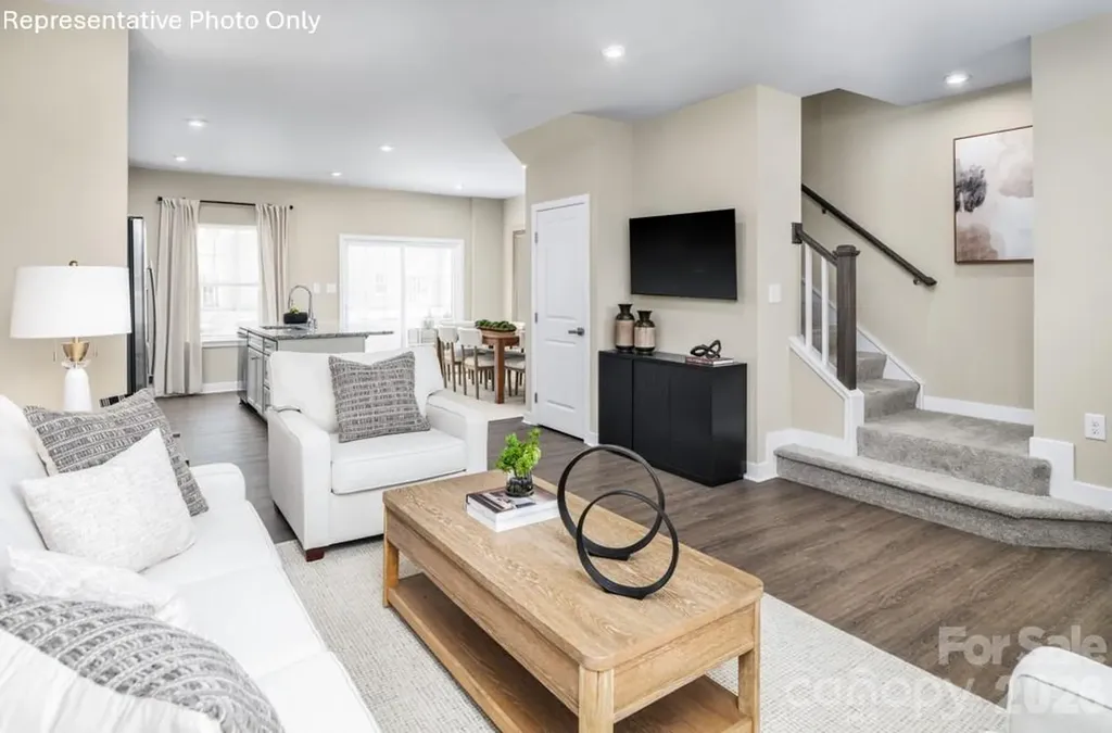 7331 Marino Court Charlotte NC 28212