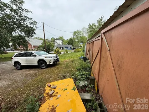15 Jenkins Row Brevard NC 28712