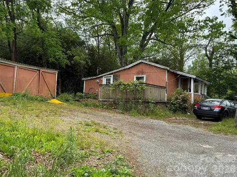 15 Jenkins Row Brevard NC 28712