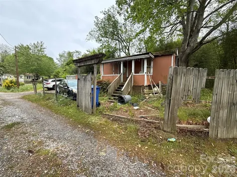 15 Jenkins Row Brevard NC 28712