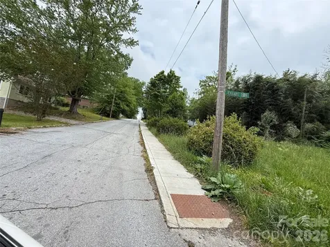15 Jenkins Row Brevard NC 28712