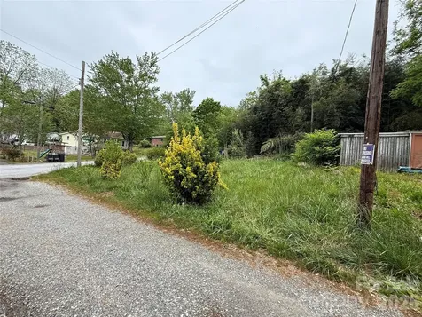 15 Jenkins Row Brevard NC 28712