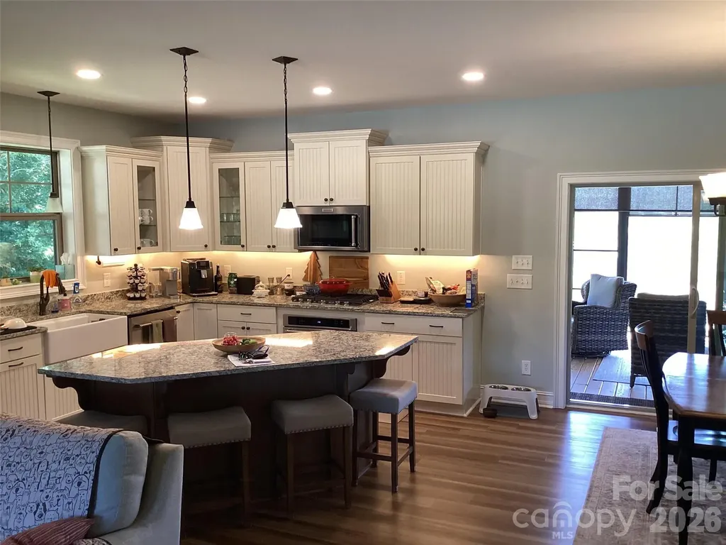1052 Porter Creek Drive Franklin NC 28734
