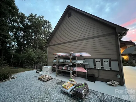 1052 Porter Creek Drive Franklin NC 28734
