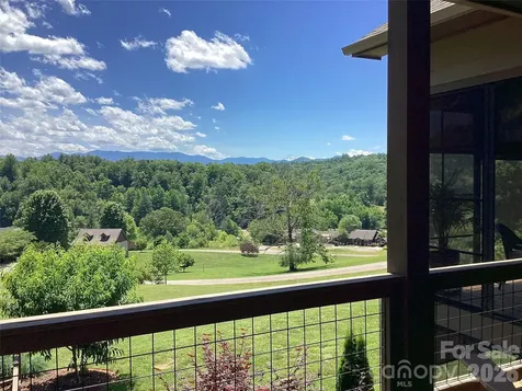 1052 Porter Creek Drive Franklin NC 28734