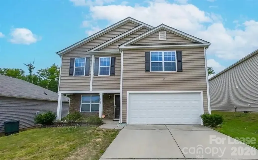 1525 Lilly Springs Place Dallas NC 28034
