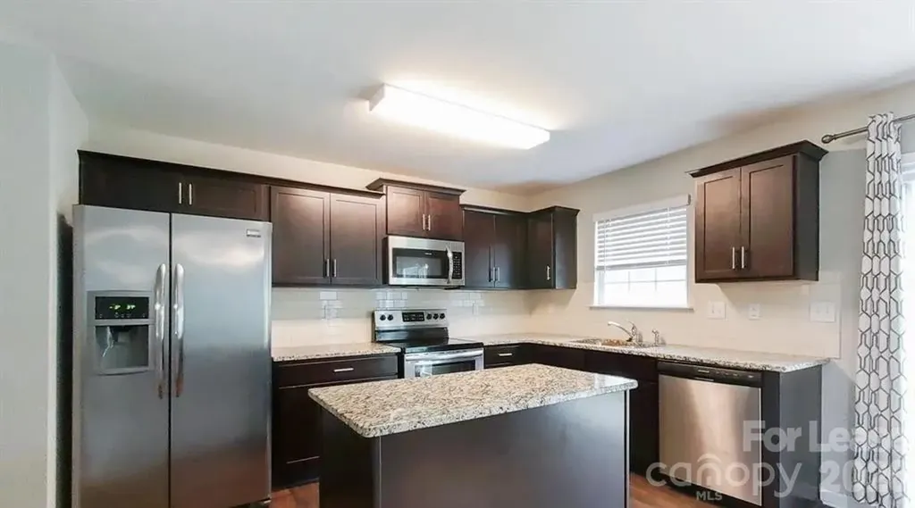 1525 Lilly Springs Place Dallas NC 28034