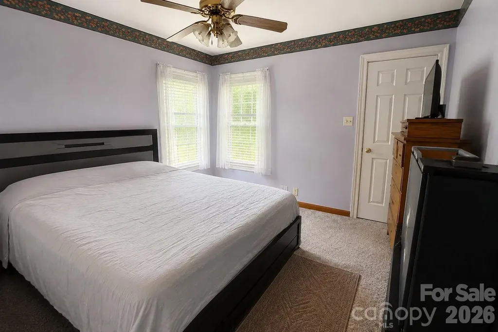 6999 Ingleside Drive Sherrills Ford NC 28673