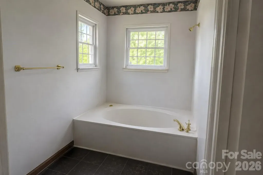 6999 Ingleside Drive Sherrills Ford NC 28673