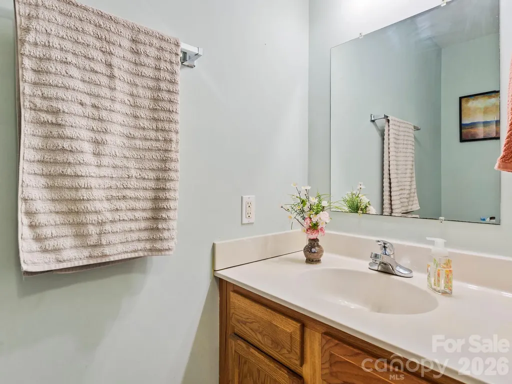16 Jefferson Drive Asheville NC 28801