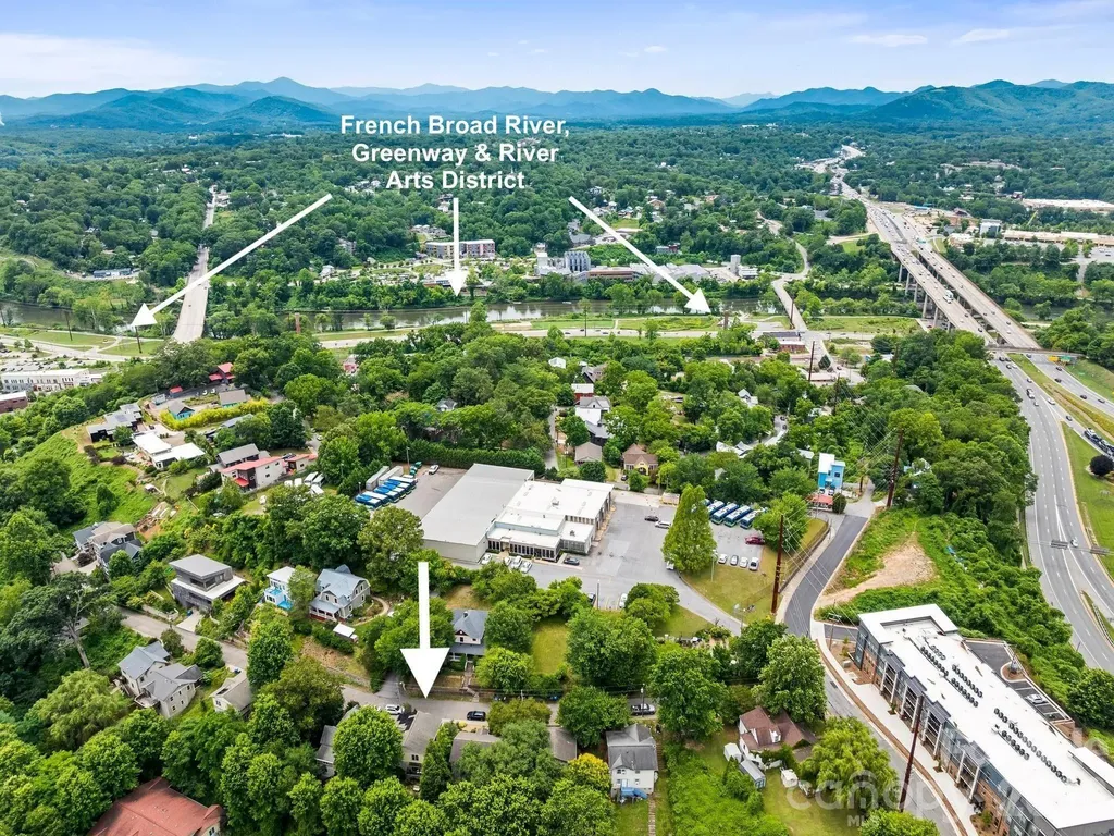 16 Jefferson Drive Asheville NC 28801