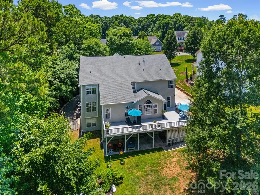 121 Isle Run Drive Mooresville NC 28117