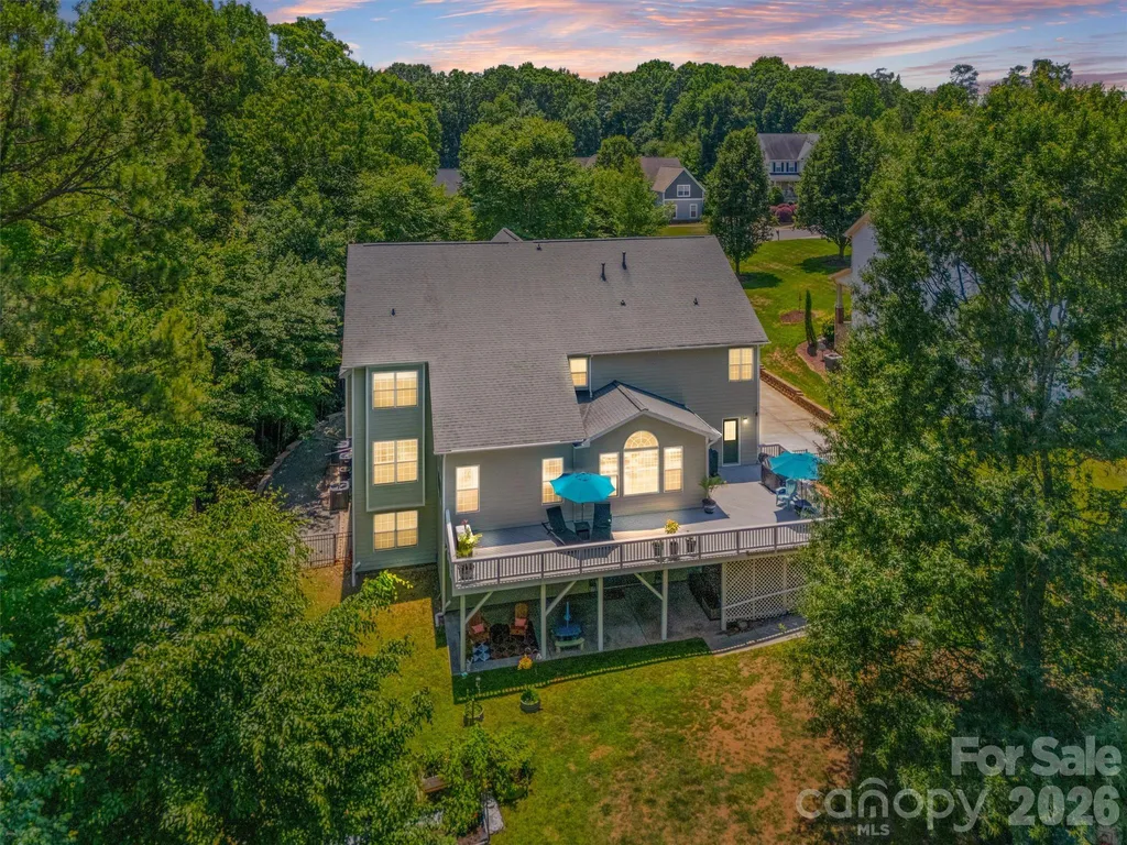 121 Isle Run Drive Mooresville NC 28117
