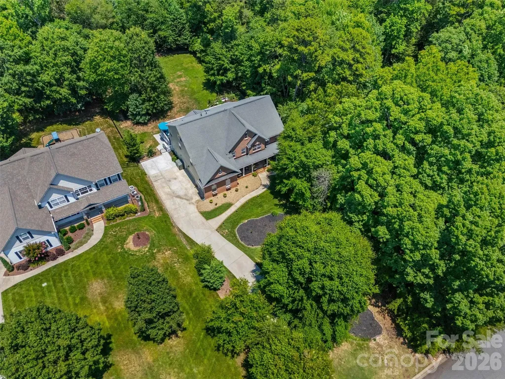 121 Isle Run Drive Mooresville NC 28117