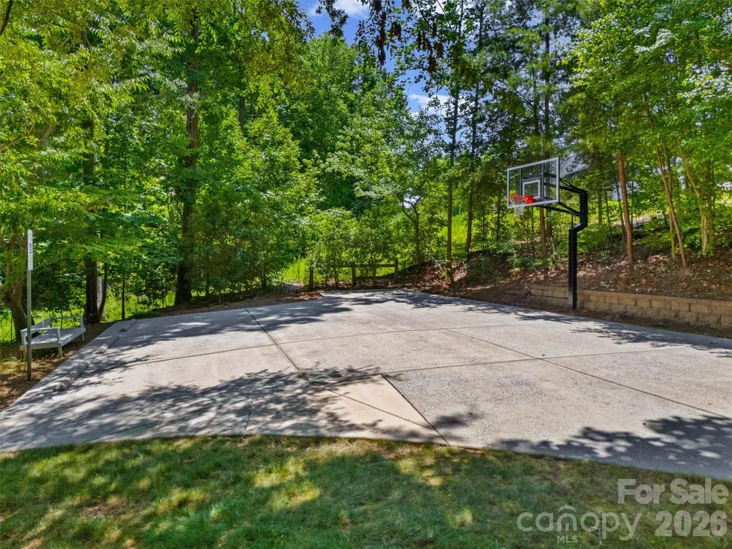 121 Isle Run Drive Mooresville NC 28117
