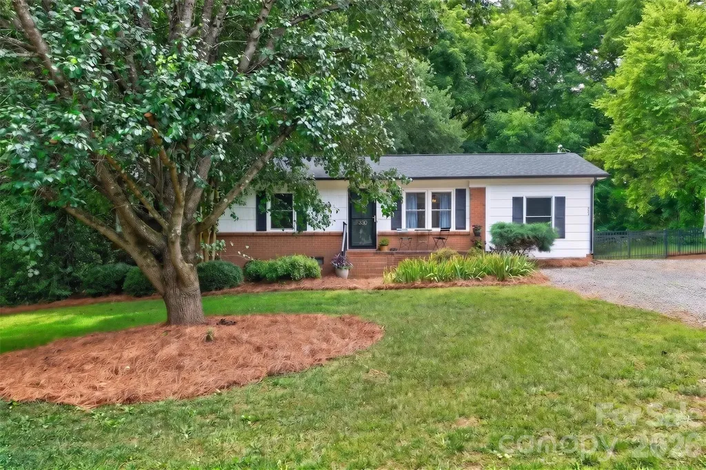 Belmont NC, 835 Edgewater Drive