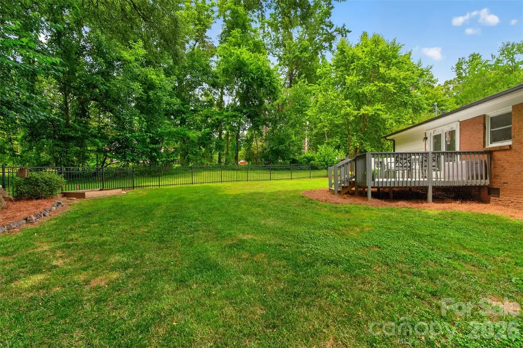 835 Edgewater Drive Belmont NC 28012