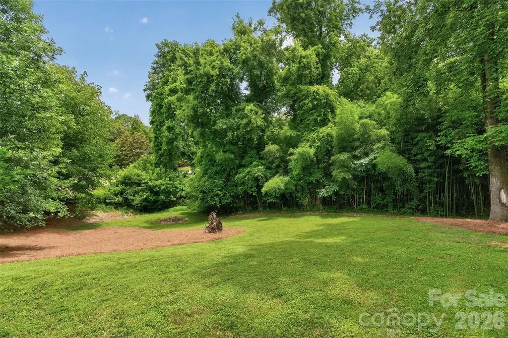 835 Edgewater Drive Belmont NC 28012